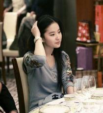 明星吃瓜娱乐小葱花视频