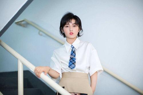 娱乐吃瓜酱赵今麦,从“娱乐吃瓜酱”到璀璨新星，她的成长之路